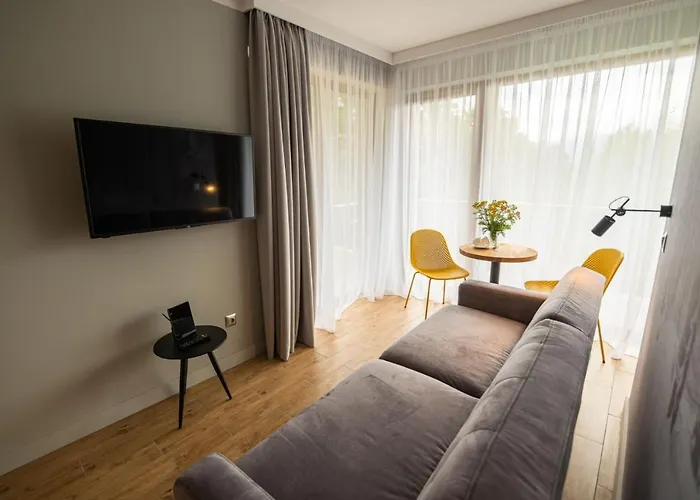 Invest Widok 800 C5 * شكلارسكا بوريبا